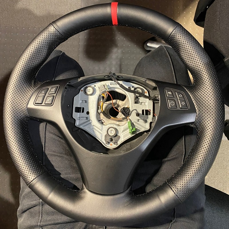 Accessori auto antiscivolo Volante per auto in pelle nera Copertura treccia per BMW M Sport M3 E90 E91 E92 E93 E87 E81 E82 E88 X1 E84