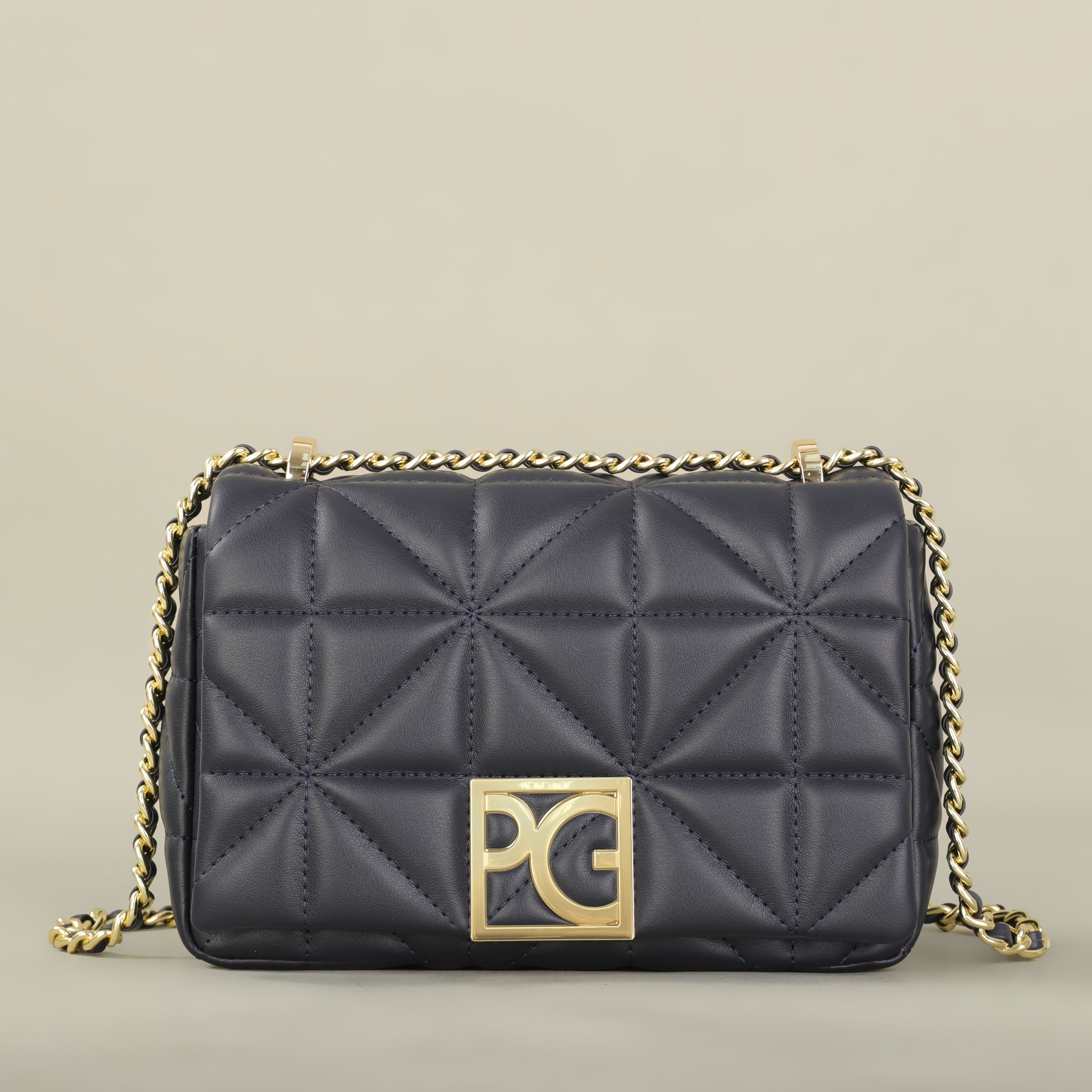 Sac à bandoulière PATSY PG GAIRS 2026 – Sac à rabat simple et de haute qualité avec lettres brodées – Sac bandoulière pour femme pour les trajets quotidiens