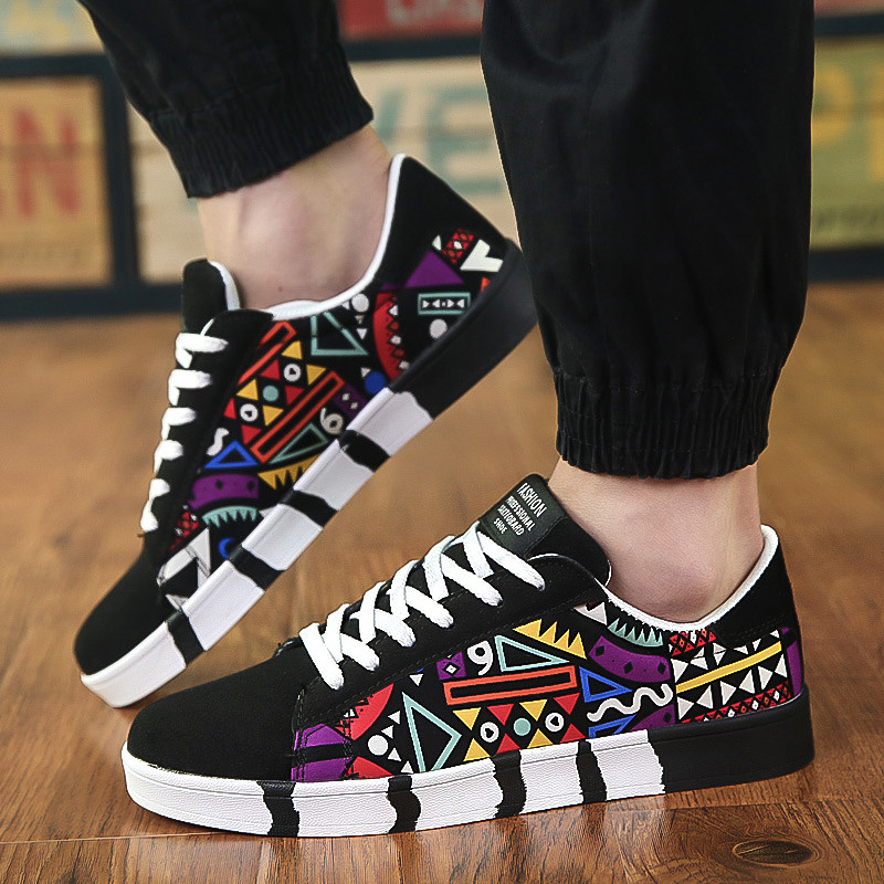 Verão na moda dos homens novos sapatos de tabuleiro ao ar livre antiderrapante andando sapato esportivo padrão lona tênis casuais masculino zapatos