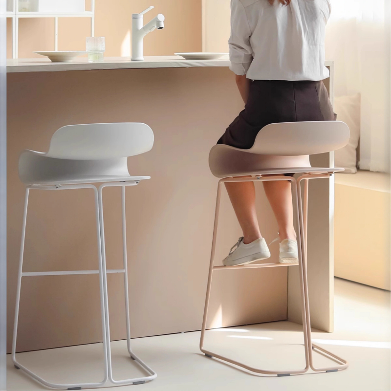 Taburetes de Bar minimalistas a la moda, taburetes de Bar de diseño nórdico moderno y resistente, muebles para el hogar de Metal con isla de biblioteca americana