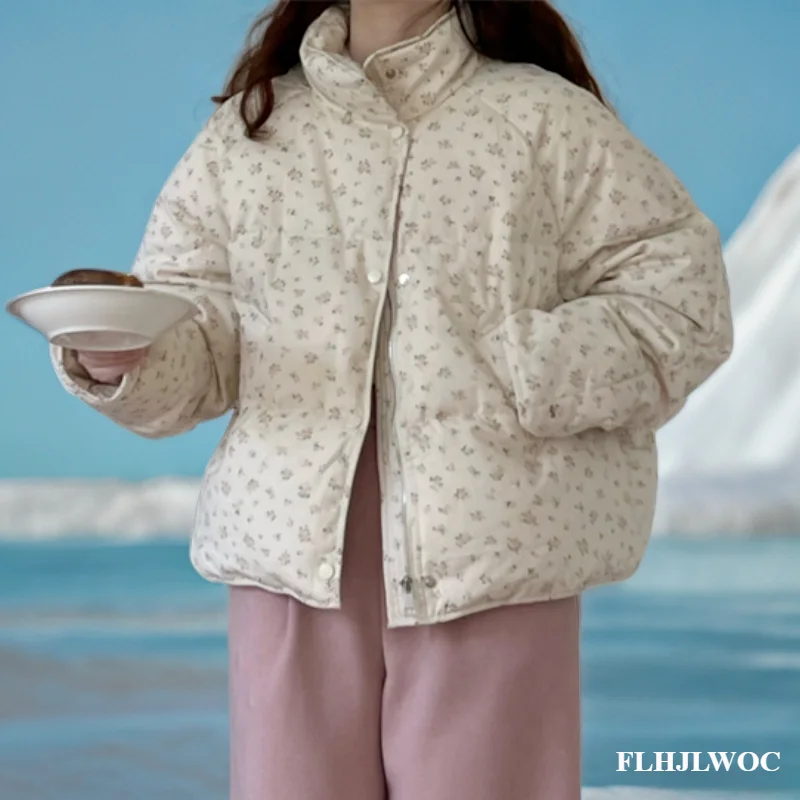 2 Farben 2024 Winter Oberbekleidung Mäntel Kuchen koreanischen Stil Stehkragen Blumen süße Mädchen kurze Daunen Baumwoll jacke für Frauen Parkas