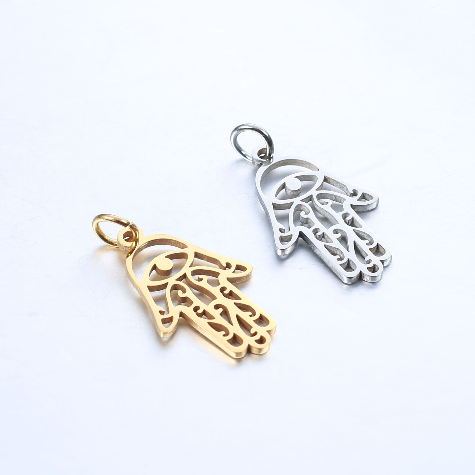 DOOYIO 5 pièces/lot en acier inoxydable évider main de Fatima pendentif Bracelet breloques bijoux à bricoler soi-même accessoires faits à la main en gros