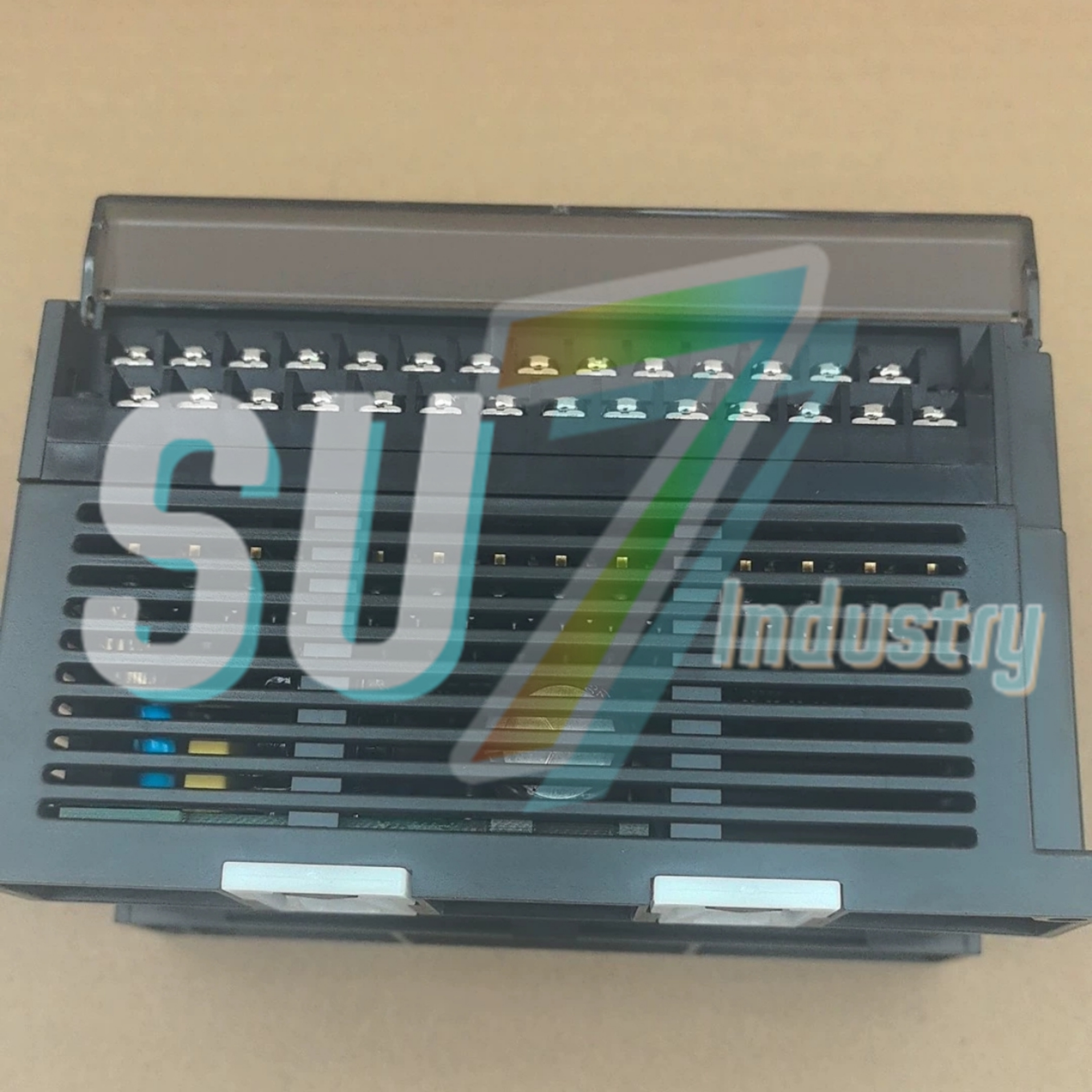 FBS-40MCR2-AC      FBS-40MCR2-D24     PLC Module     New original