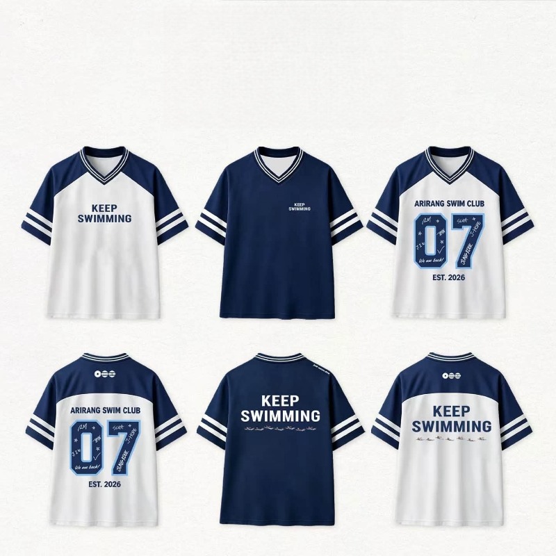 2026 Neues BTS Sommer KPOP Herren-Gruppen-T-Shirt ARIRANG KEEP SWIMMING mit V-Ausschnitt, locker, übergroß, atmungsaktiv, Unisex Y2K Retro-Oberteil