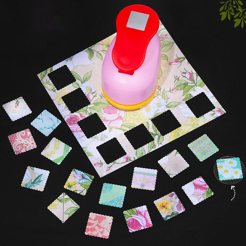 Nueva máquina de estampado artesanal con forma de punzón DIY, perforadora dentada de agujero redondo, Color aleatorio