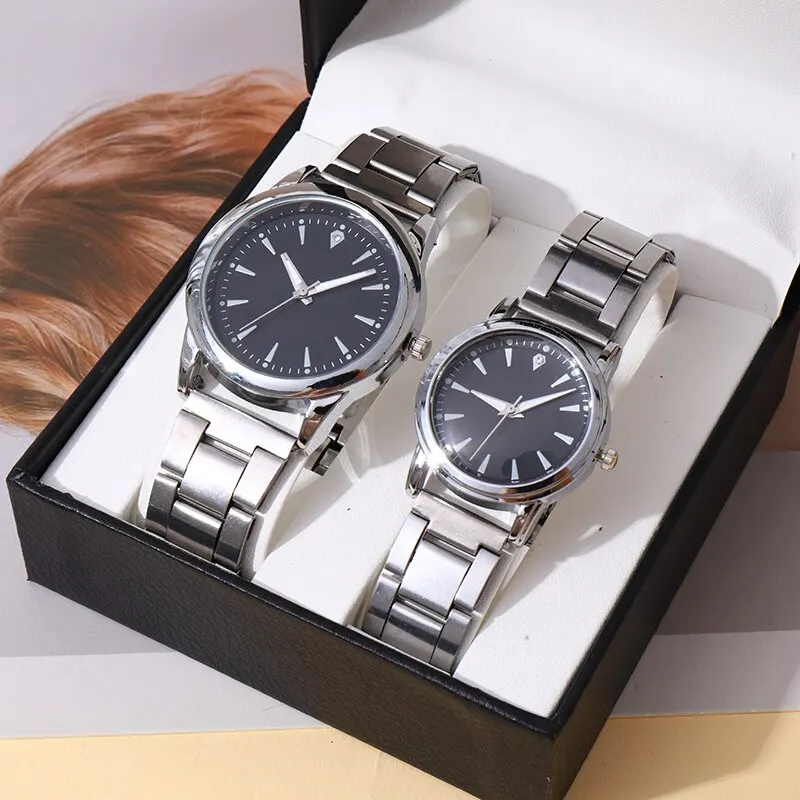 2 pièces montres de Couple hommes montre d'affaires mode analogique femmes montre à Quartz (sans boîte)