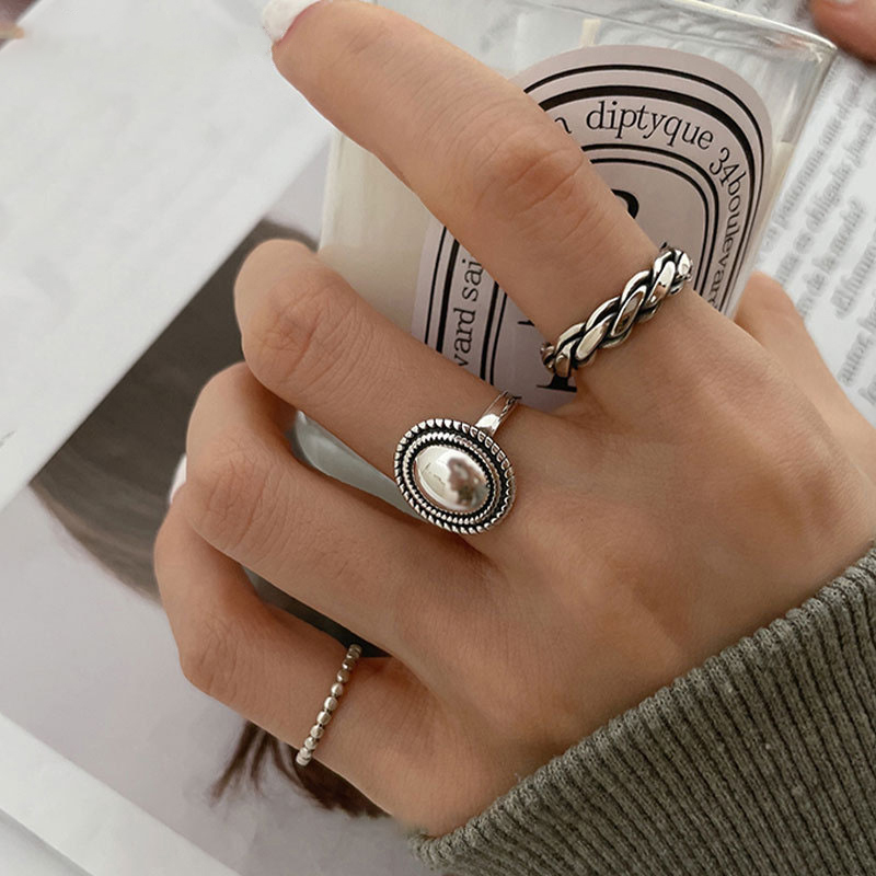 Ringe aus 925er-Sterlingsilber, Paar-Accessoires, modisches Vintage-Twist-Design, runde Form, geometrischer Thai-Silberschmuck