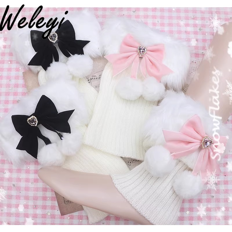 Estilo japonés linda chica lazo de terciopelo cubierta de pierna con bola de pelo Otoño e Invierno dulce Kawaii Rhinestone amor esponjoso cubiertas de pierna de punto