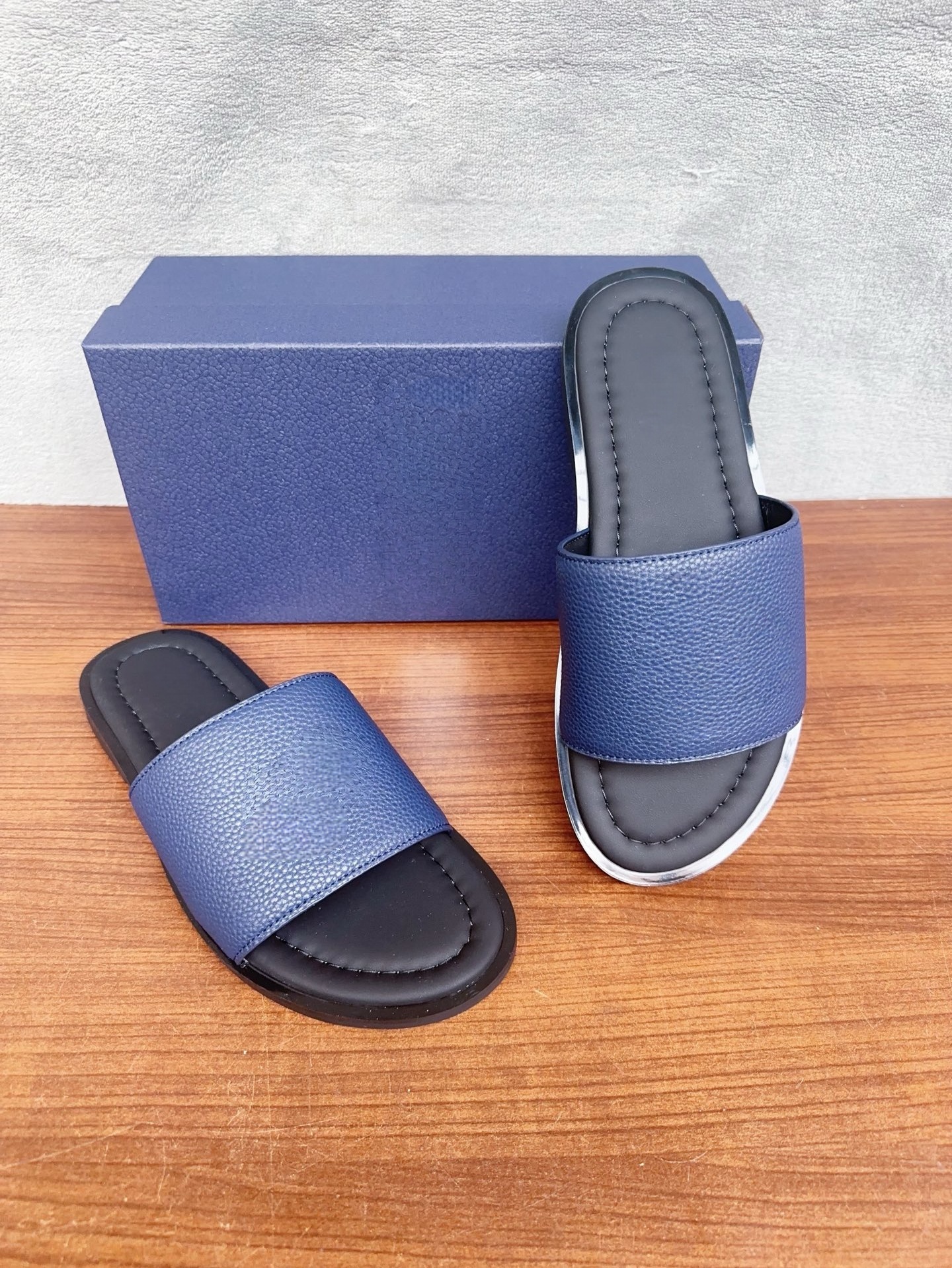 Brand Discount Men's Casual Slippers,Indoor/Outdoor Reversible Sandals Outdoor Beach Slippers Comfortable and Non-Slip Gifts