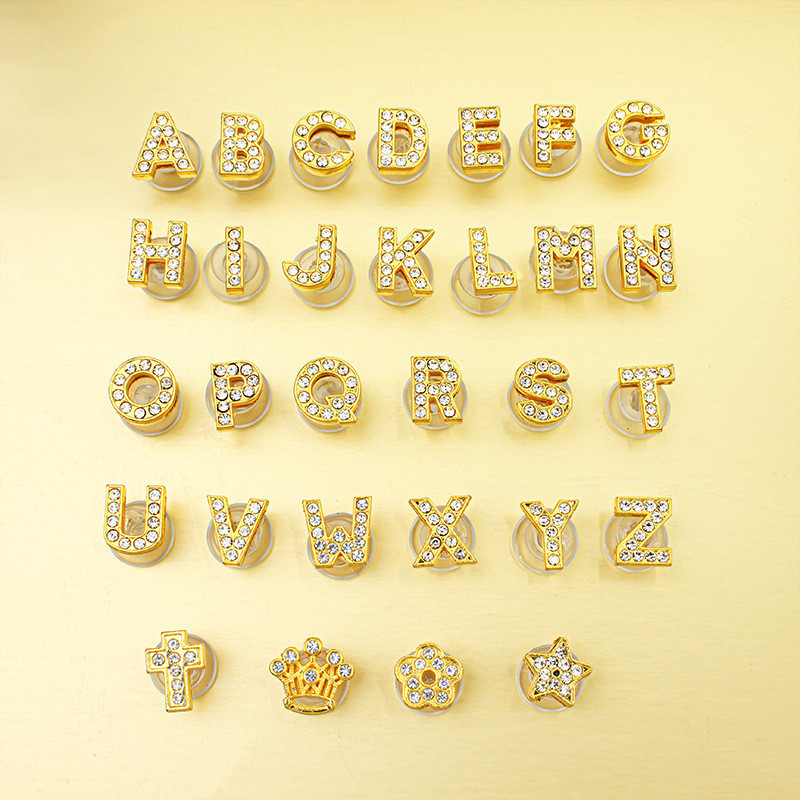 Liga Decoração encantos para crianças, letras douradas, cristal diamante, liga acessórios, macio PVC sapatos fivela, design de moda, atacado, 1pc