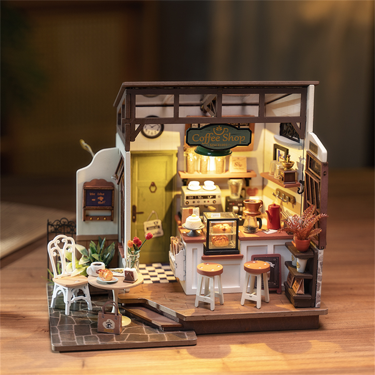 Robotime Rolife NO.17 Cafe 3D Puzzle DIY miniatur rumah boneka Kit kerajinan hobi hadiah menakjubkan untuk wanita anak-anak DG162