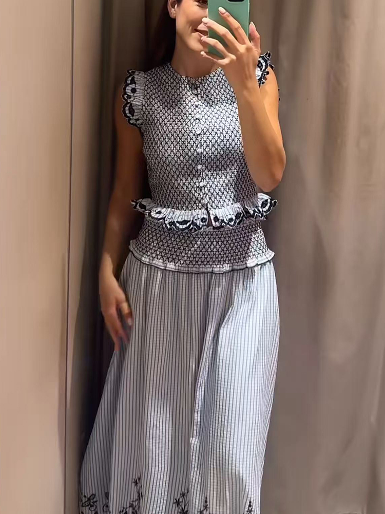 Lässige Sommer-Midirock-Sets für Damen, neue Mode, Oberteile mit fliegenden Ärmeln und Rundhalsausschnitt, A-Linien-Rock mit Lochstickerei, Damen-Outfit