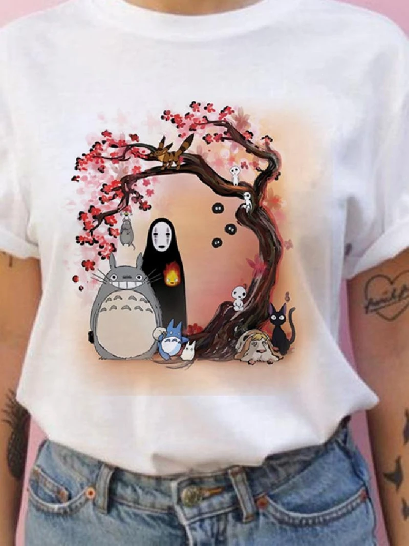 Été hommes et femmes à manches courtes Studio Ghibli Totoro T-shirt Harajuku Kawaii Totoro Ghibli confortable T-shirt style décontracté