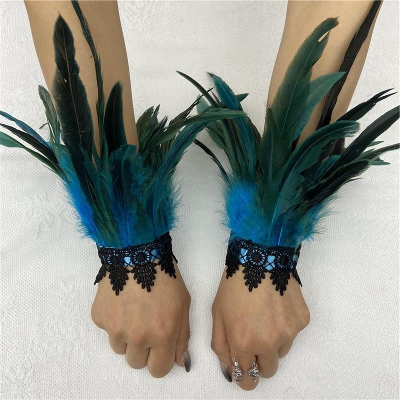 Black Feather ข้อมือ Retro Vintage Punk Gothic Feather Cuffs สําหรับผู้หญิงปาร์ตี้ฮาโลวีน Goth Rave เครื่องแต่งกาย Cosplay Prop