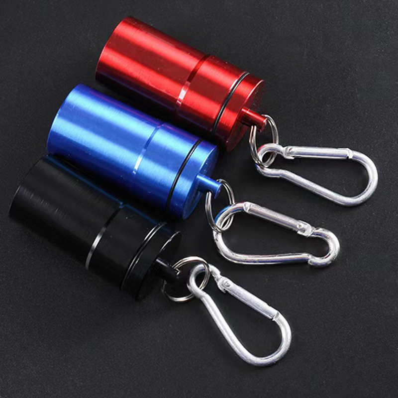 Cenicero de bolsillo portátil con tapa, soporte de tubo de almacenamiento de aluminio, Cenicero de cigarrillos a prueba de viento con llavero, Cenicero para exteriores, 1 Uds.