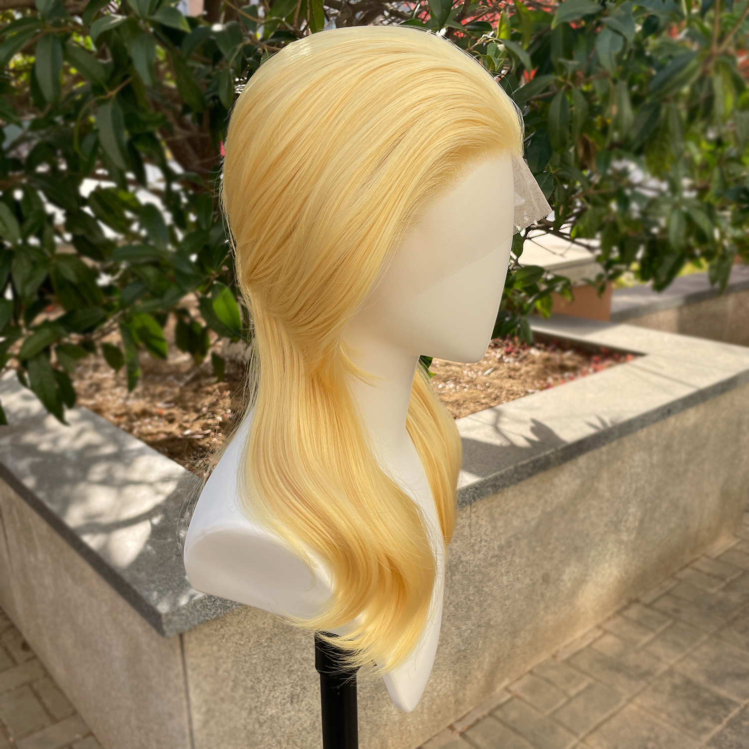 Peruca Sintética Amarela Limão 13x4 com Renda Frontal para Mulheres, Cosplay, Curta Cacheada na Altura dos Ombros, com Camadas e Rabos de Cavalo, Sem Cola