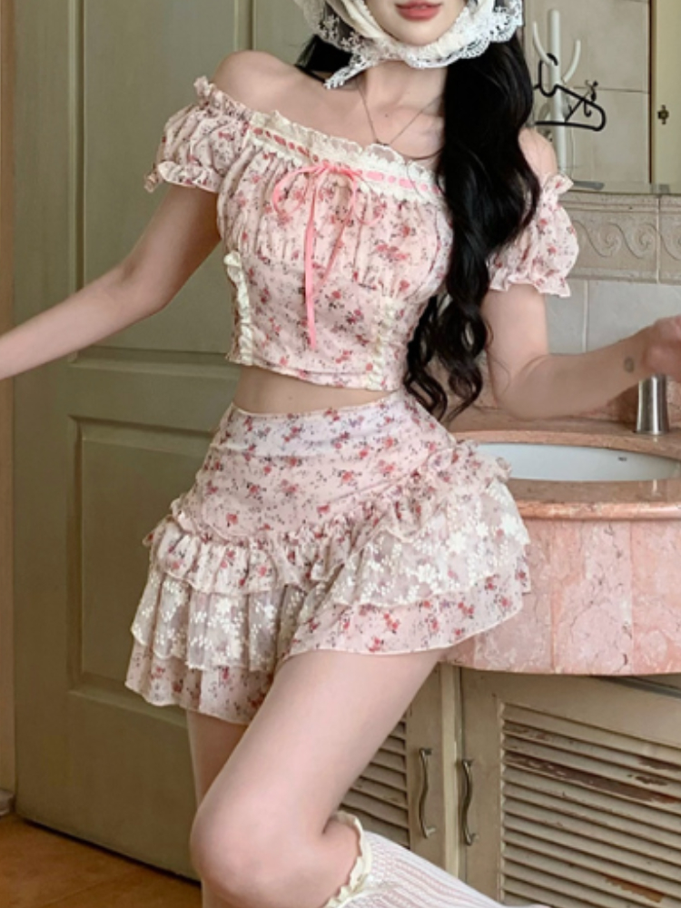 Conjunto de 2 piezas de encaje ajustado con estampado dulce para mujer, Tops de manga corta con hombros descubiertos, falda acampanada ajustada elegante para mujer 2025