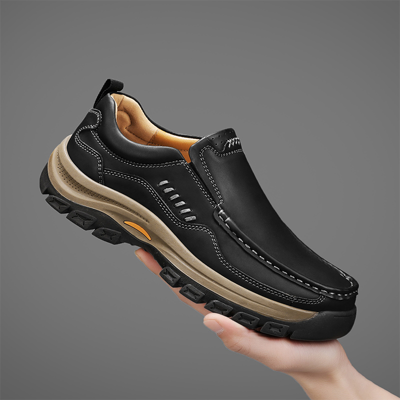 Handgenähte modische Herren-Loafer, einfarbige Low-Top-Freizeitschuhe, einfache trendige Slip-On-Sneaker, Herrenschuhe für alle Jahreszeiten, tägliche Büro-Business-Schuhe, große Herrenschuhe