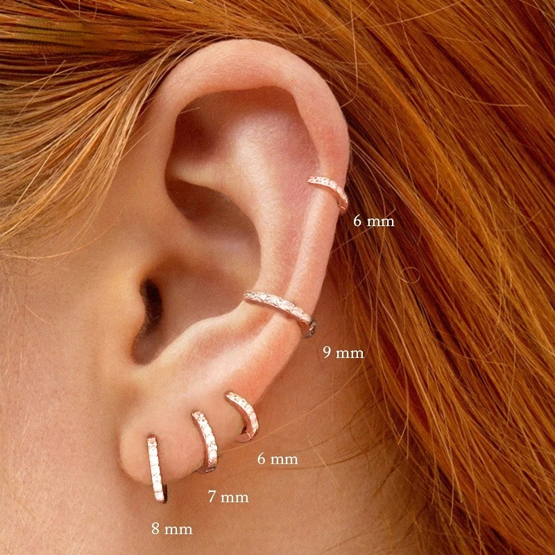 Boucles d'oreilles Huggie Hoop pour femmes et filles, petit cubique, bijoux de piercing d'oreille, cerceau de cartilage, petit 147 us, contre-indiqué, 1 paire