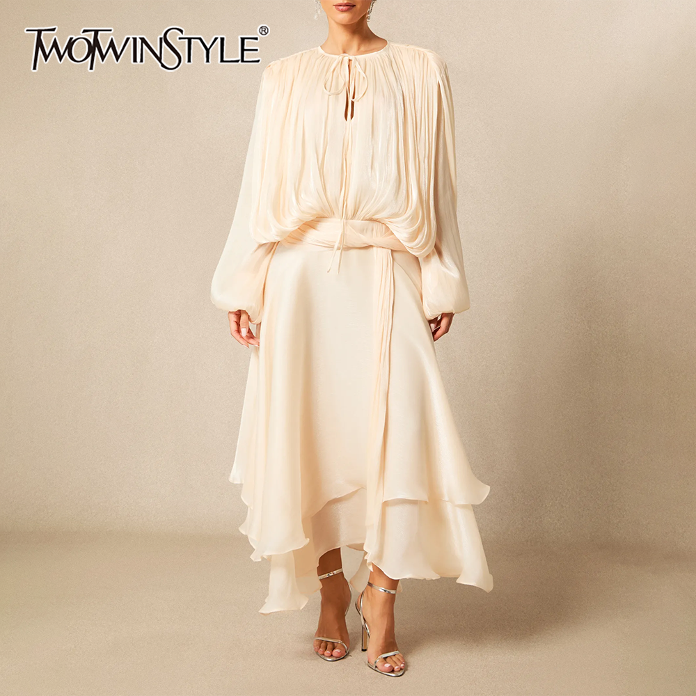 TWOTWINSTYLE Solid Spliced Lace Up Jurk Vrouwelijke O Hals Lange Mouw Losse Elegante Temperament vrouwen Jurken Herfst Mode Nieuwe