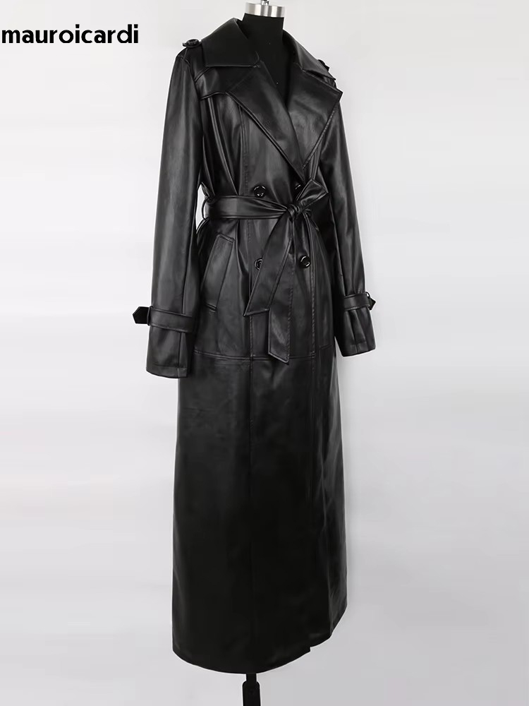 Mauroicardi primavera outono impermeável preto macio couro do plutônio trench coat para mulheres cinto duplo breasted até o chão casaco 2025