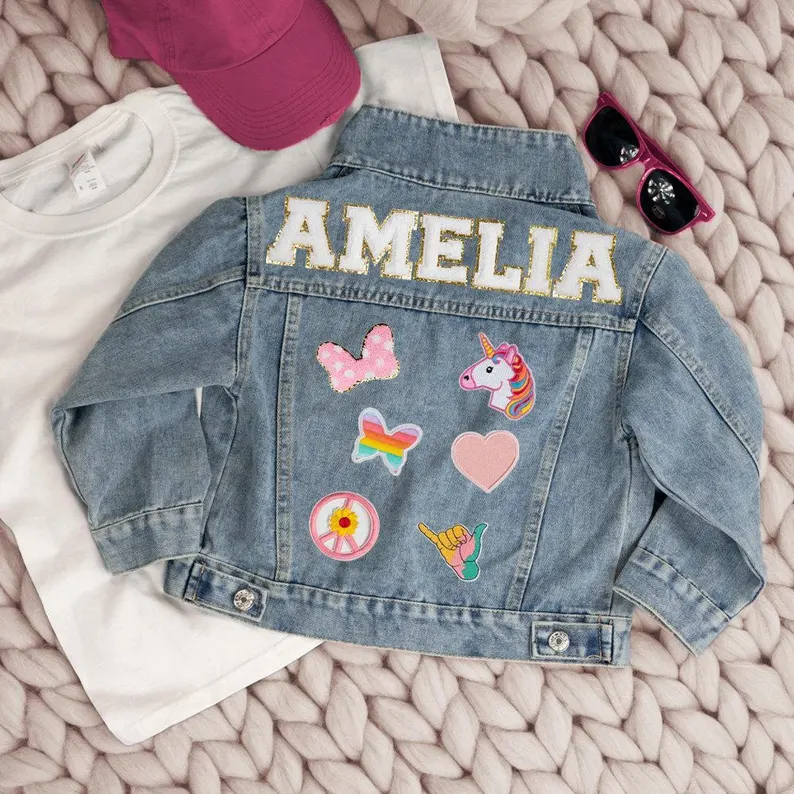 Personalisierte Jeansjacke, Geschenke für Kinder, individuelle Jeansjacke für Kleinkinder, personalisierter Name, florale Jeansjacke, süßer passender Mantel