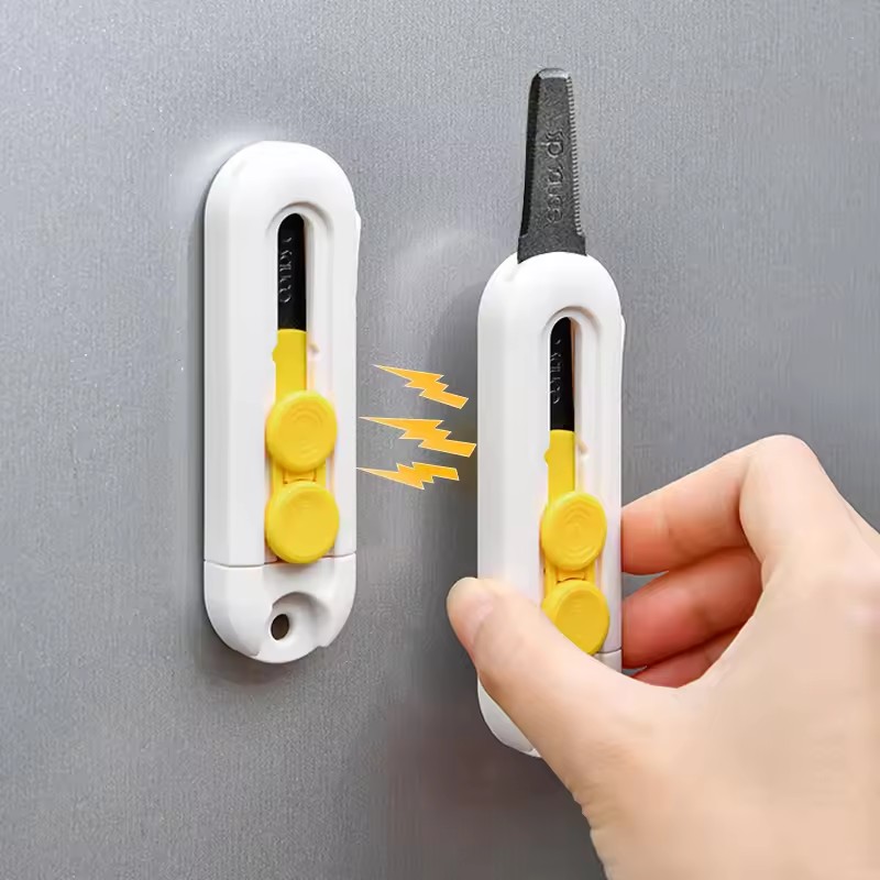 Magnetic Courier Opening Knife Multifunctional Portable Courier Unboxing Knives Retractable Self-locking Rebound Art Knife Tool