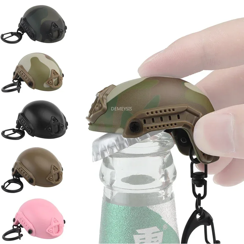 MINI Fast HELMET พวงกุญแจเดินป่าตั้งแคมป์ที่เปิดฝาขวด Decrowner Dummy หมวกกันน็อกรูปของเล่นตกแต่งของขวัญเครื่องมือกลางแจ้ง