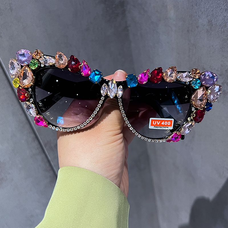 2022 Cat eys occhiali da sole donna occhiali da sole oversize Luxury Crystal Retro Shades per donna Vasos Decorativos Oculos De Sol