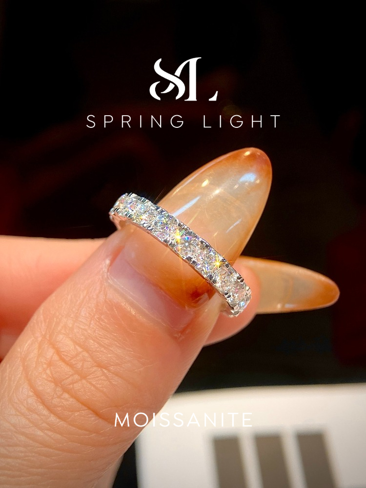   Bague simple en moissanite blanche circulaire véritable pour femme, à porter au quotidien, en argent sterling 925, bijoux fins