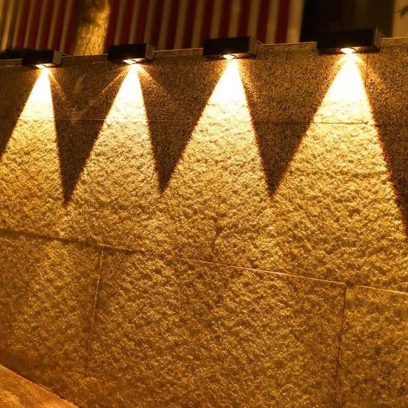 Appliques murales solaires extérieures carrées sans fil, lampes murales extérieures étanches IP65, décoratives pour le jardin