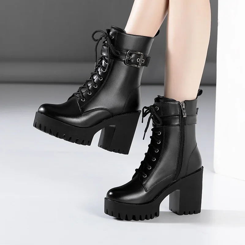 Übergrößen 32-43 Plateau-Schuhe Damen Stiefeletten aus Leder 2026 Herbst Winter Hochhackige Stiefel Damen Plüsch Motorradstiefel