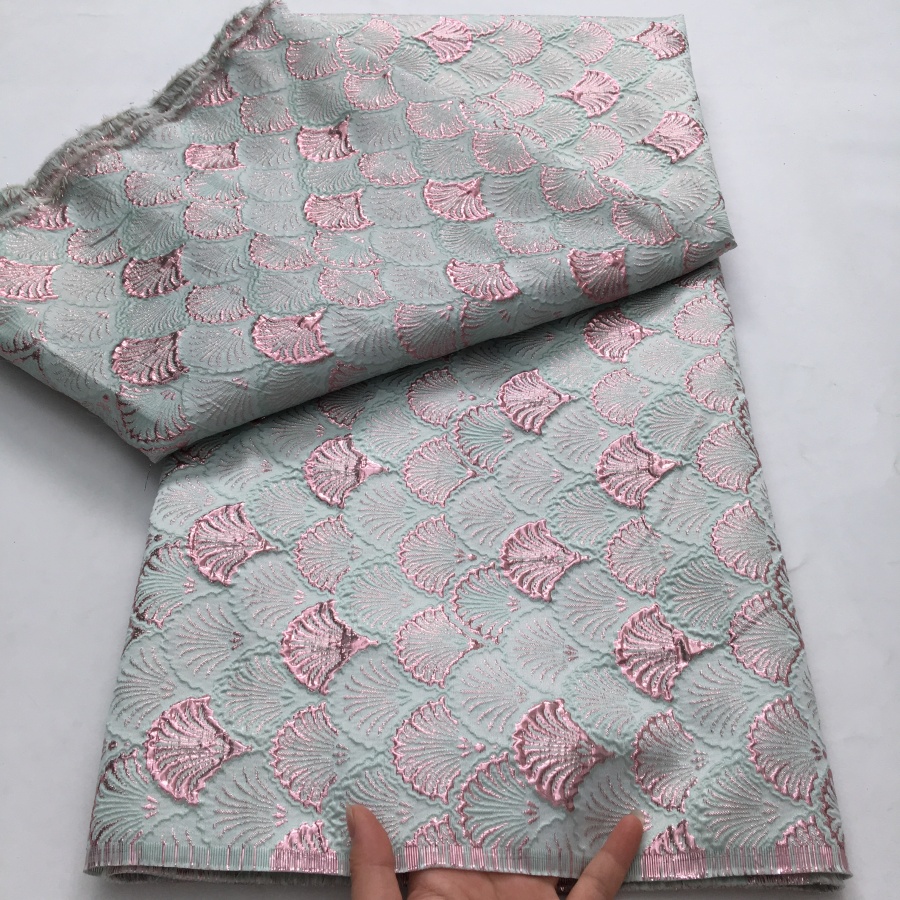 Kain Renda Jacquard Afrika Kualitas Tinggi 5 Yard Penyepuhan Kain Renda Brokat Perancis 2025 Gaun Pengantin Nigeria untuk Wanita A4303