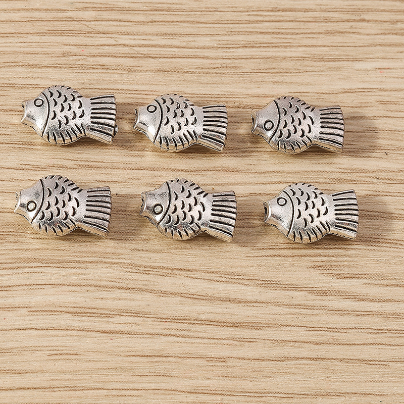 20pcs 14x9mm Cute Metal Fish Spacer Loose Charms Beads for Jewelry Making DIY Handmade Bracelets Necklaces Accessories