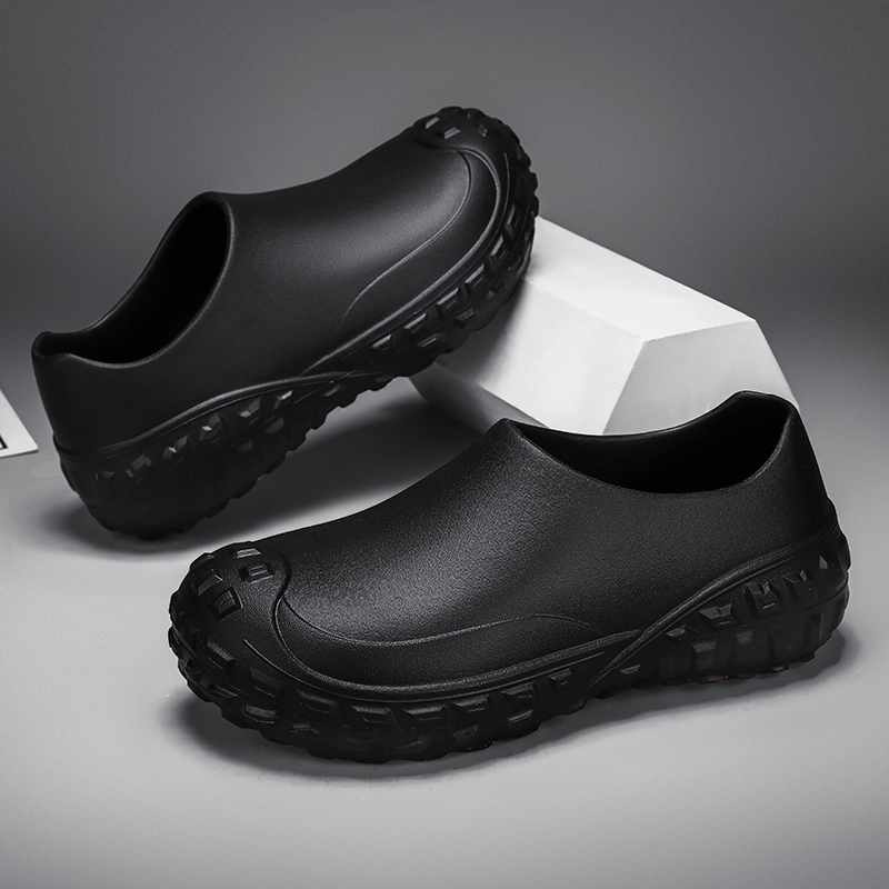 Zoccoli Eva antiscivolo unisex: comode scarpe da lavoro nere per infermieri, chef e uso in ufficio, design facile da slip, suola con struttura del pneumatico per impugnatura migliorata, zoccoli da chef, calzature slip-on, pantofole durevoli, scarpe da lav