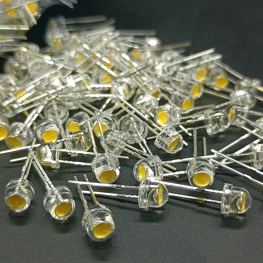 500 Stück Superhelle 5MM Dioden mit Strohhalmkappe F5 0,2W Power-LED Großer Chip Kleiner Chip Blau Grün Rot Gelb Weiß LED