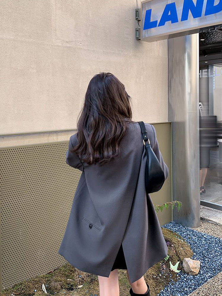 Zoki Back Slit Design Blazer Coats ผู้หญิงแฟชั่นสบายๆหลวมแจ็คเก็ตเกาหลี Streetwear Chic แขนยาวทั้งหมดใหม่เสื้อสูท