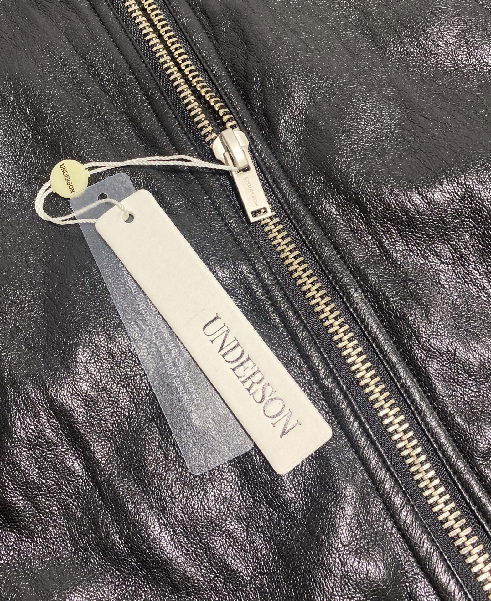 Jaqueta de Couro Ambiental com Zíper e Superfície Brilhante, Estilo Solto para Outono e Inverno, Moda Fena, Casaco de Cou...