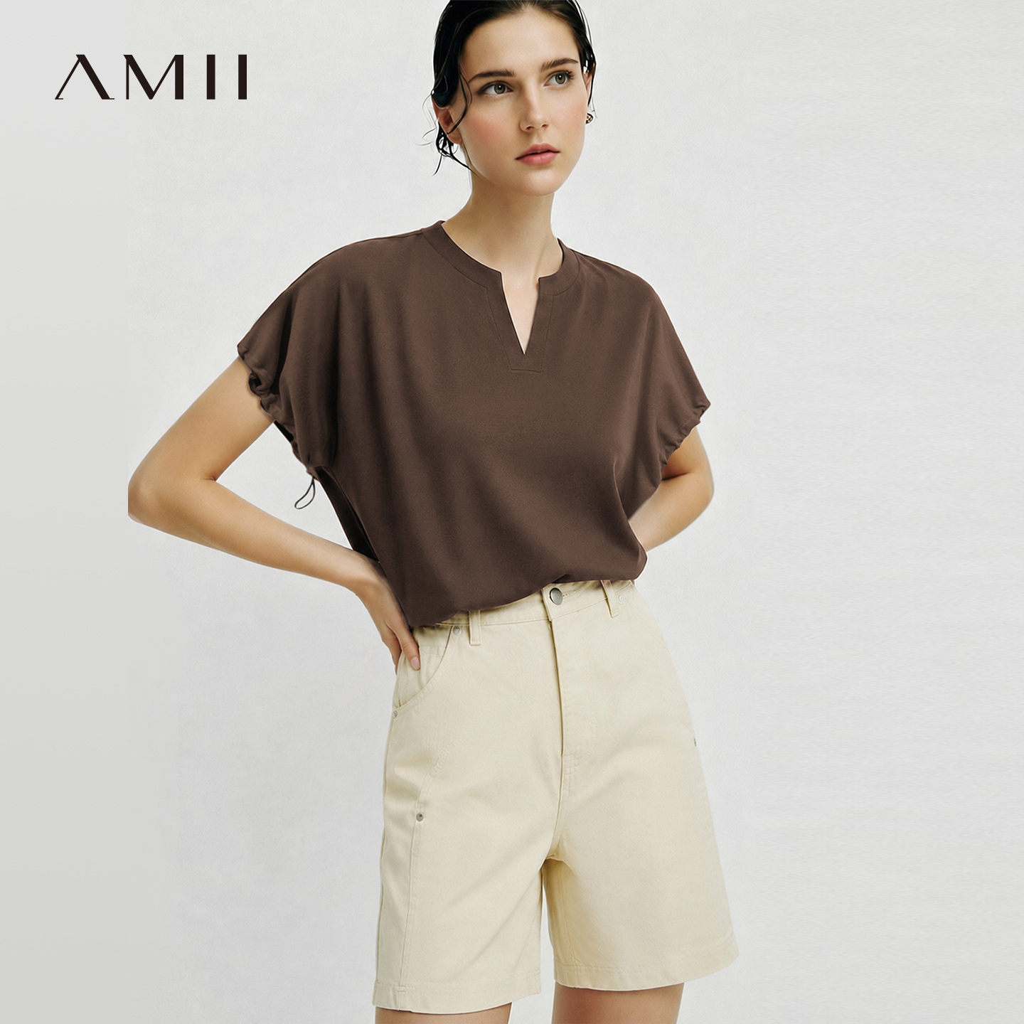 Amii V-hals Dames T-shirt 2026 Zomer Nieuwe Verstelbare Manchet Stretch Tee Losse Casual Dolman Korte Mouw Top Voor Vrouwen 12622182