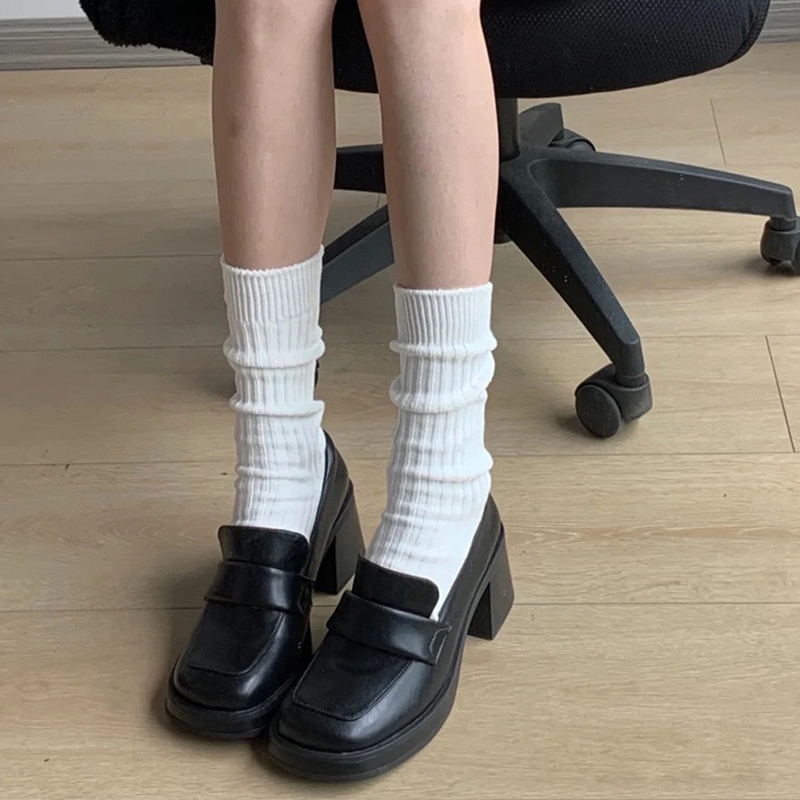 Meias japonesas de lã tricotada para mulheres, linha grossa, monocromática, tubo médio, combinando, meias Birkenstockings na moda, outono e inverno