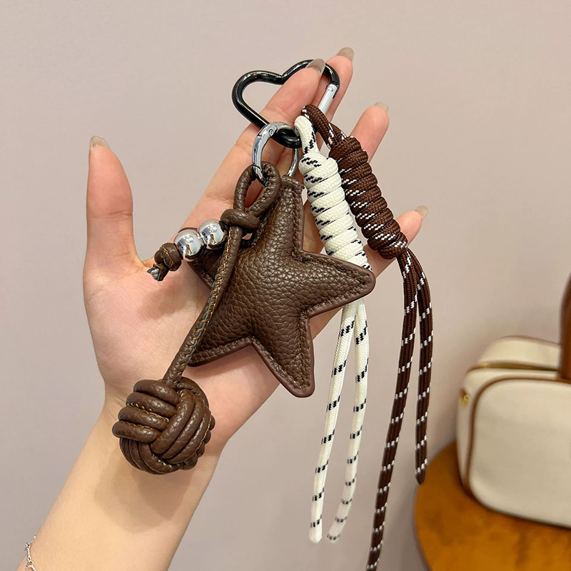 Couro do plutônio estrela e bola pingente amor coração anel chaveiro feminino saco decoração backpace acessórios para uso diário presentes