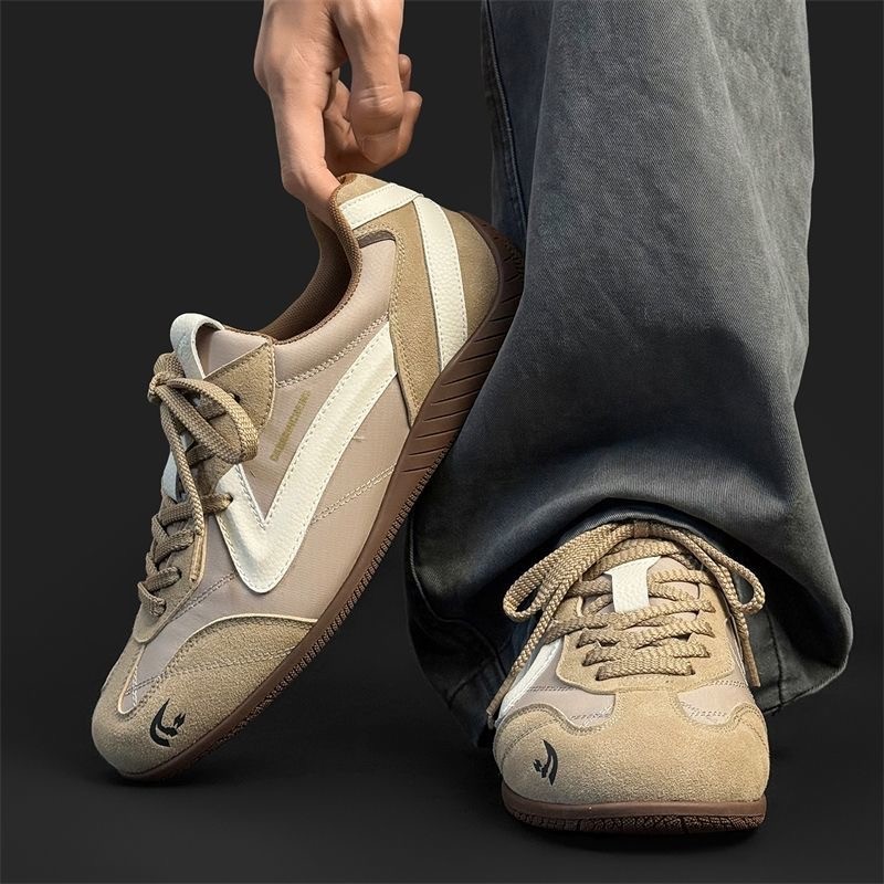 2026 Heren Niche Racing Sneakers Trendy Street Fashion Sportschoenen Licht Gedempt Ademend Antislip Casual Rijdschoenen