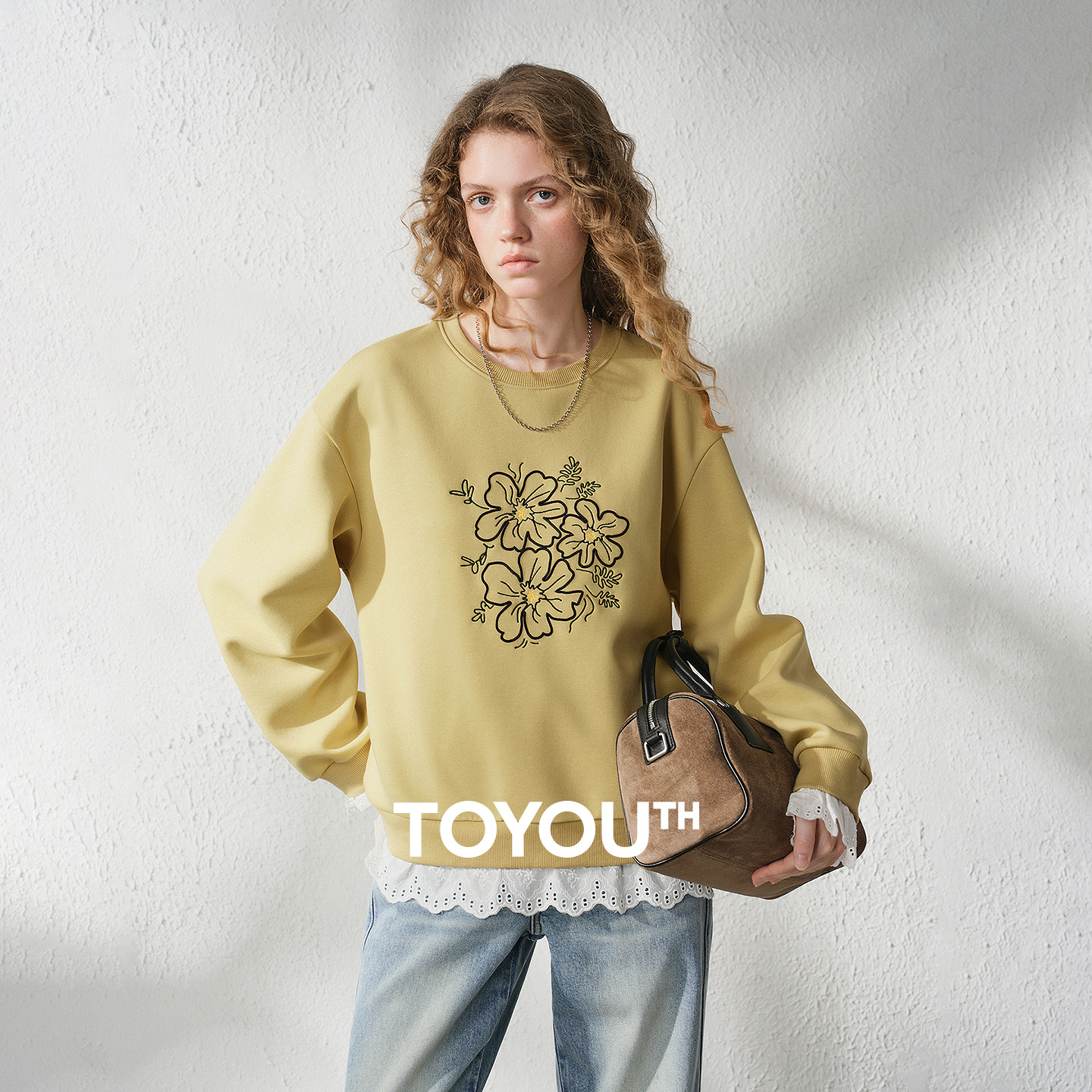 TOYOUTH Damen-Sweatshirt mit floraler Stickerei und Spitzenbesatz, zweiteiliges Design, Herbst 2026 Neu, Rundhals, lockere Passform