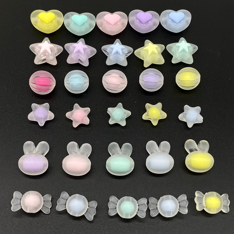 Cuentas acrílicas de varios estilos, dijes en forma de estrella y corazón, pulsera, collar para la fabricación de joyas, accesorios de bricolaje, 20 piezas