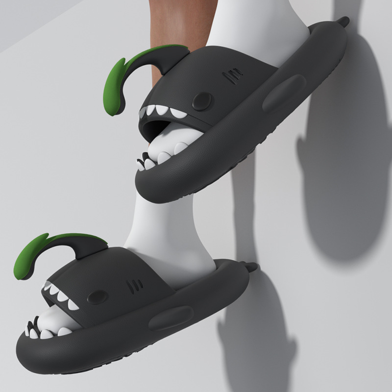 Zapatillas de tiburón de suela gruesa de 4cm para mujer, par de chanclas de pescado con linterna para interiores y exteriores, zapatos antideslizantes para el hogar, verano 2023