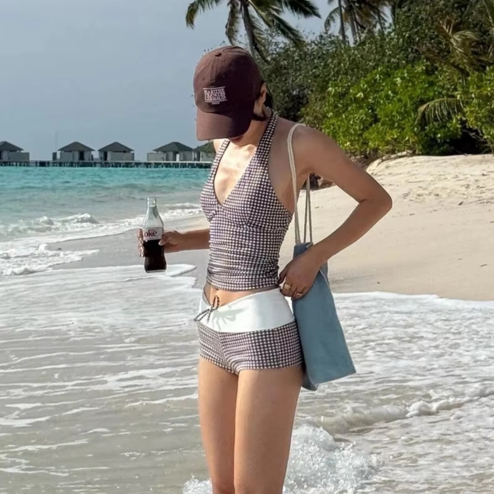 Conjunto de bikini sexy con corte en V profundo y efecto push-up, braguita a cuadros de cintura alta con control de abdomen, traje de baño de dos piezas sin espalda para vacaciones en la playa
