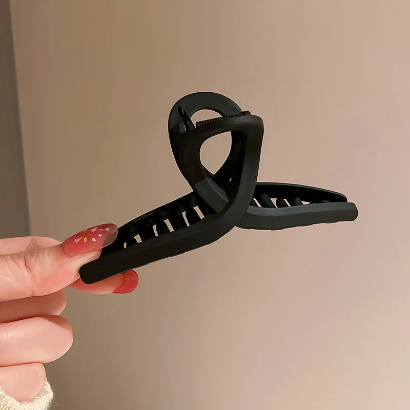 สีทึบ Matte เรขาคณิตอะคริลิคขนาดใหญ่ Minimalist ผม Claws สําหรับหญิงสาว Elegant Keel Shark คลิป Barrette อุปกรณ์เสริม