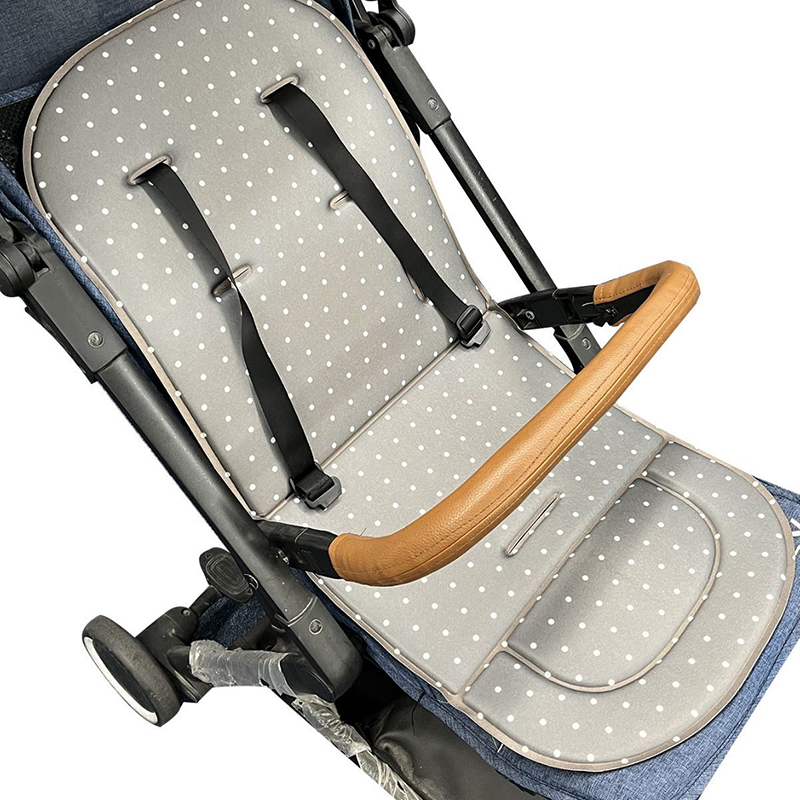 Universal Espessado Carrinho De Bebê Assento, Mesa De Jantar Cadeira, Almofada De Mão, Cinto Buraco Design, Suave Conforto Respirável, 1Pc