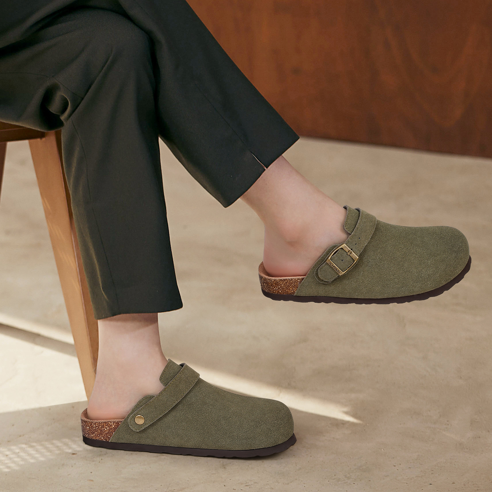 Damskie chodaki Litfun z zamszu z regulowanym paskiem, korkowa wkładka, skórzane klapki z podparciem łuku stopy, unisex, chodaki outdoorowe, buty typu \"krowy\".