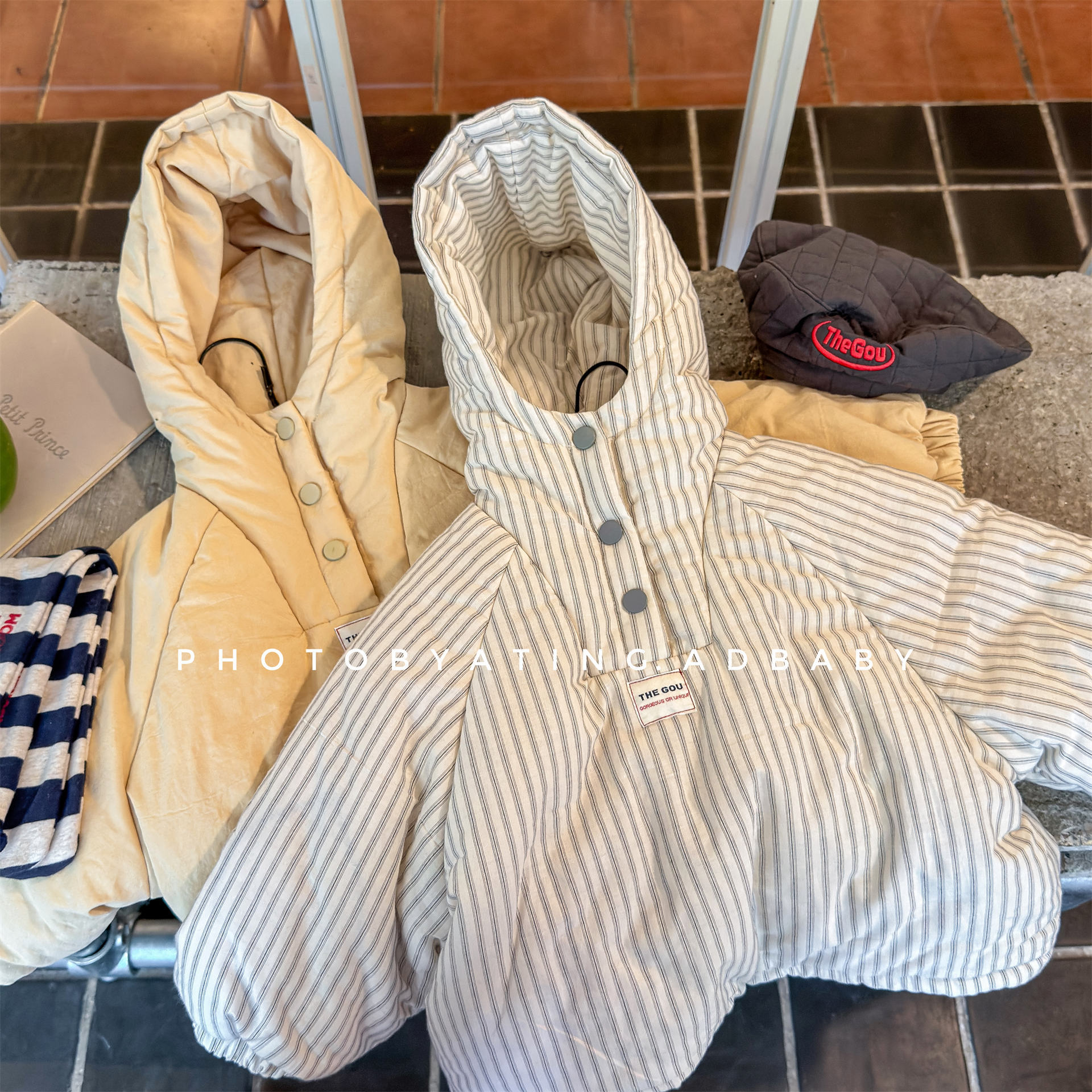 2025 inverno nuovi bambini cappotto caldo ragazzi ragazze giacca imbottita in cotone a righe bambino Parka top cappotto in pile per bambini moda abbigliamento per bambini